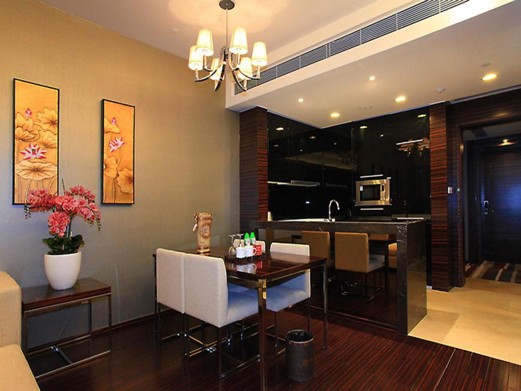 Heefun Apartment Gz -Poly World Trading Center-Walking Distance To Canton Fair Room photo